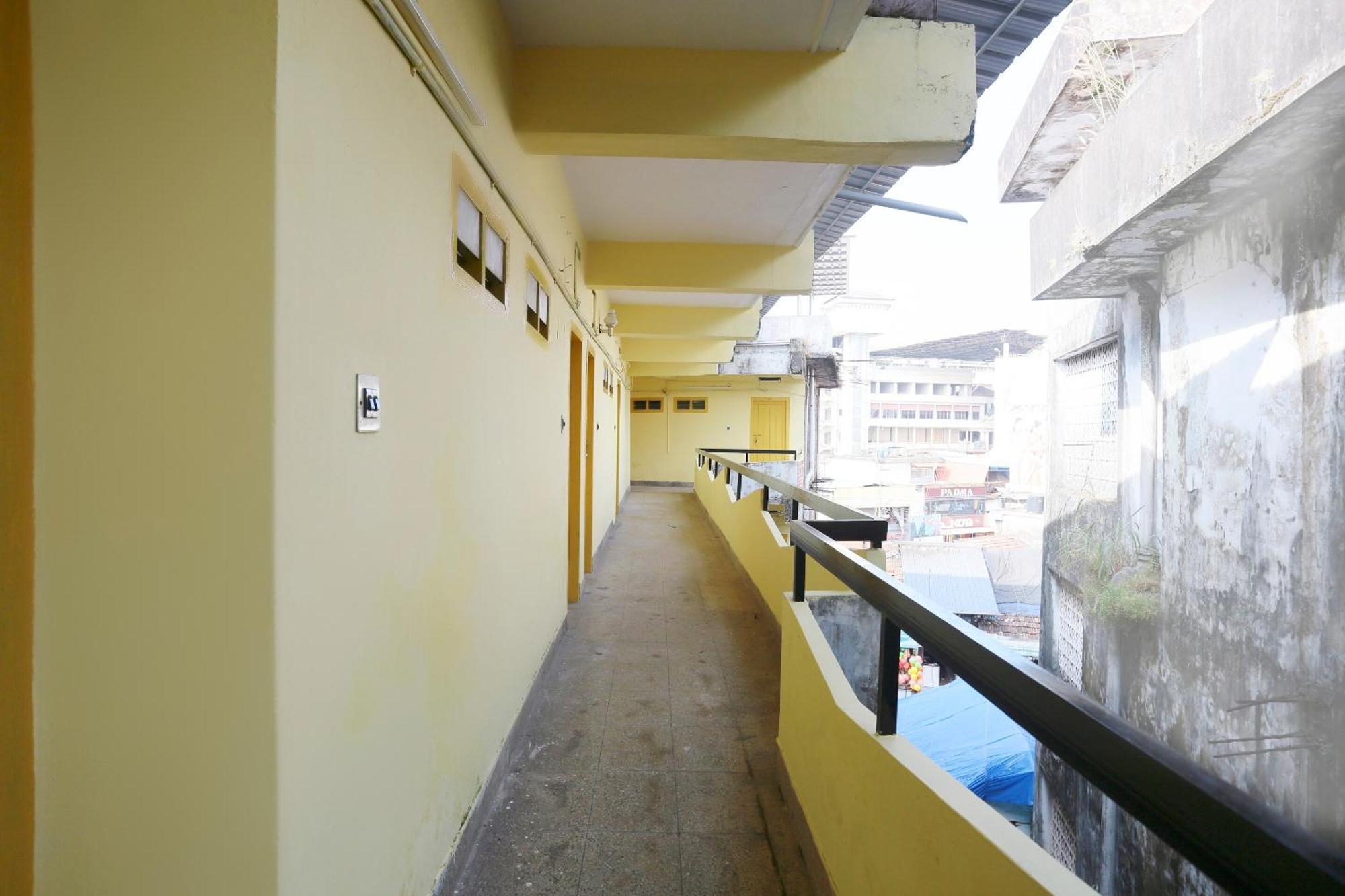 Oyo Hotel 65523 Tkt Tourist Home Kannur Exterior photo