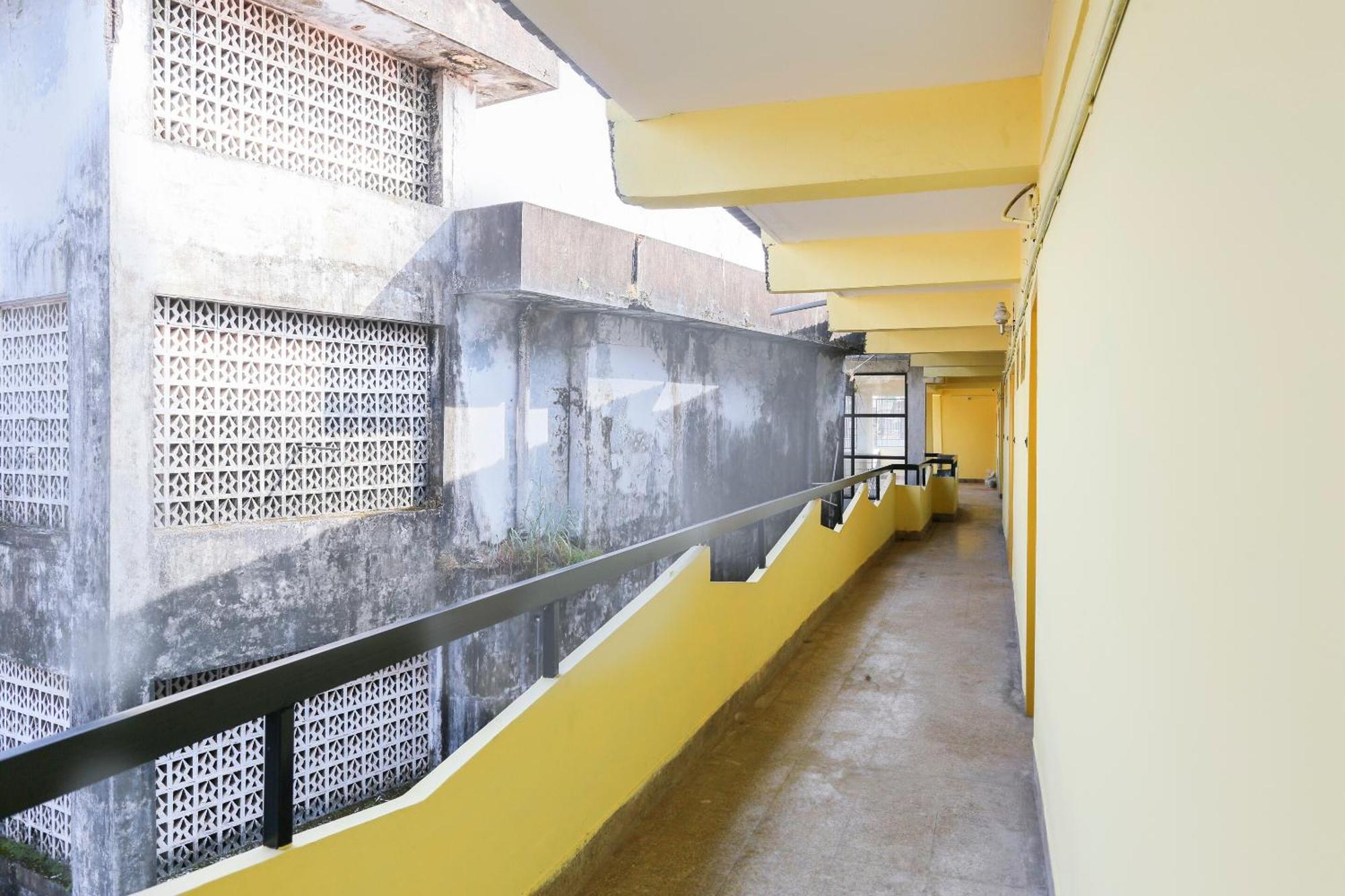 Oyo Hotel 65523 Tkt Tourist Home Kannur Exterior photo