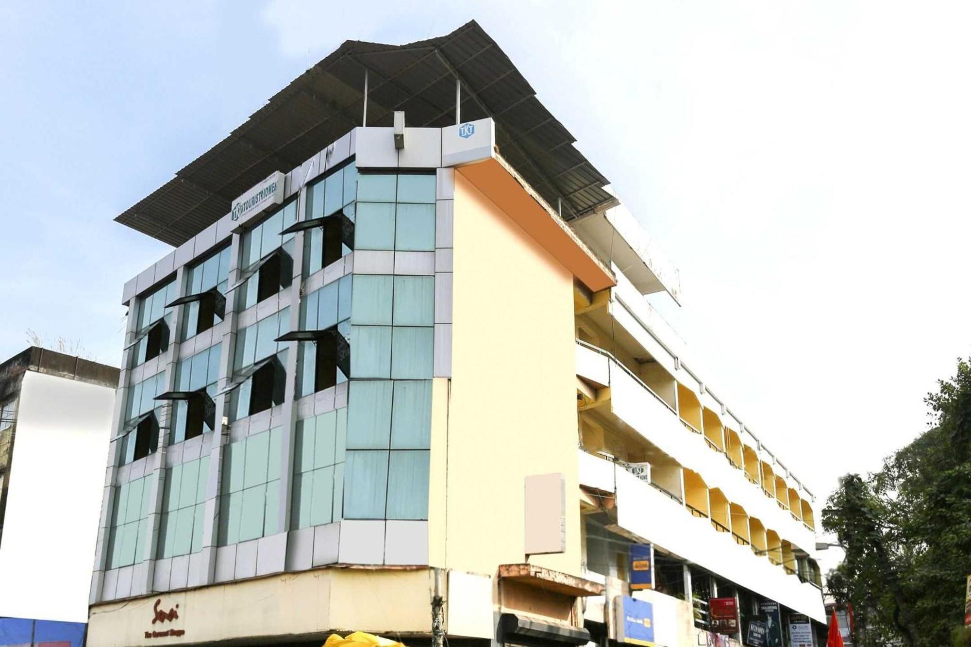 Oyo Hotel 65523 Tkt Tourist Home Kannur Exterior photo